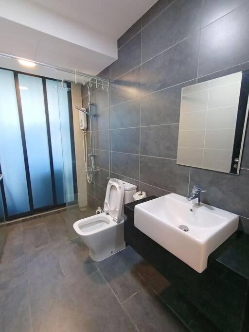 C0704 Almas Suite Seaview & Netflix Stay Nusajaya  Buitenkant foto