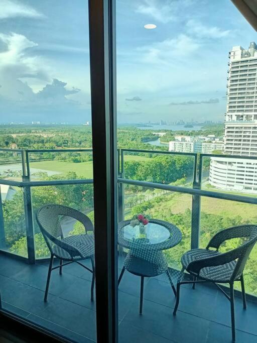 C0704 Almas Suite Seaview & Netflix Stay Nusajaya  Buitenkant foto