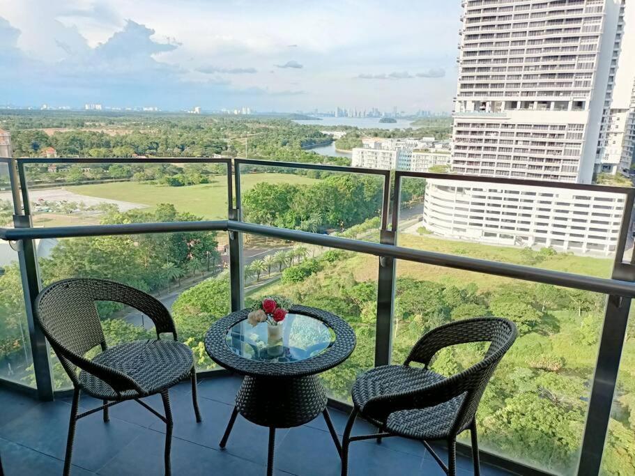C0704 Almas Suite Seaview & Netflix Stay Nusajaya  Buitenkant foto